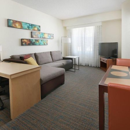 Residence Inn Dallas Park Central מראה חיצוני תמונה