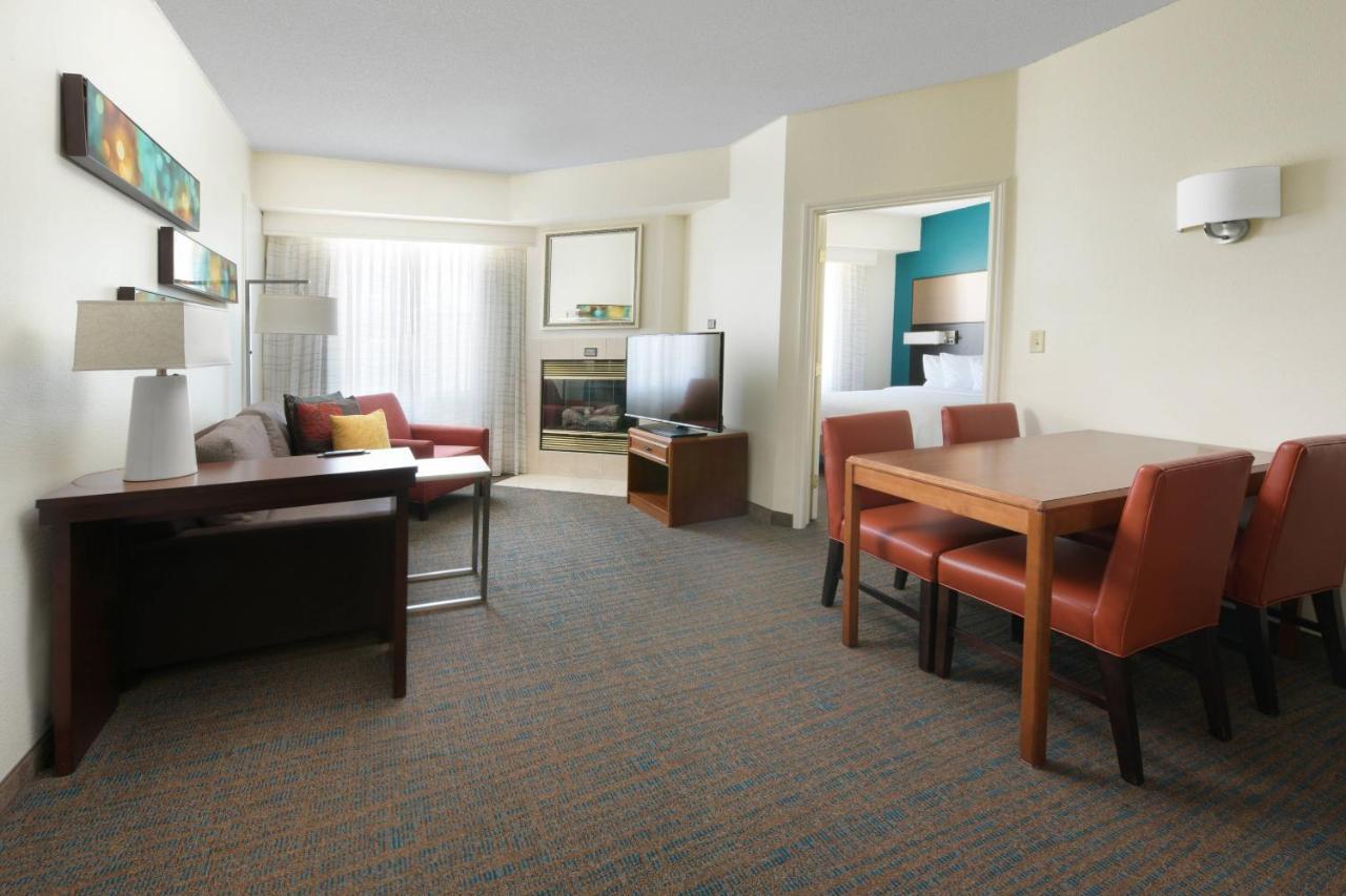 Residence Inn Dallas Park Central מראה חיצוני תמונה